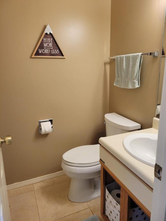 Preston Hollow ブルーミントン エクステリア 写真